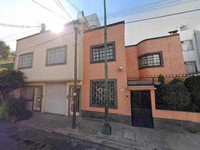Se vende casa en Venustiano Carranza