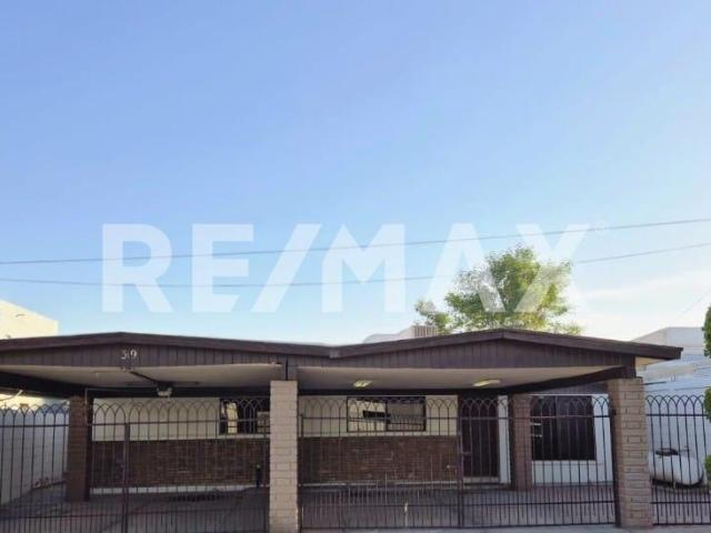 SE VENDE CASA EN VILLAFONTANA