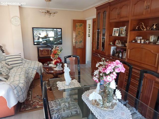SE VENDE CASA EN VILLALOBAR, 2 PLANTAS, VIVIENDA EN PRIMERA PLANTA, PARCELA 400 M2, GARAJE 40 M2