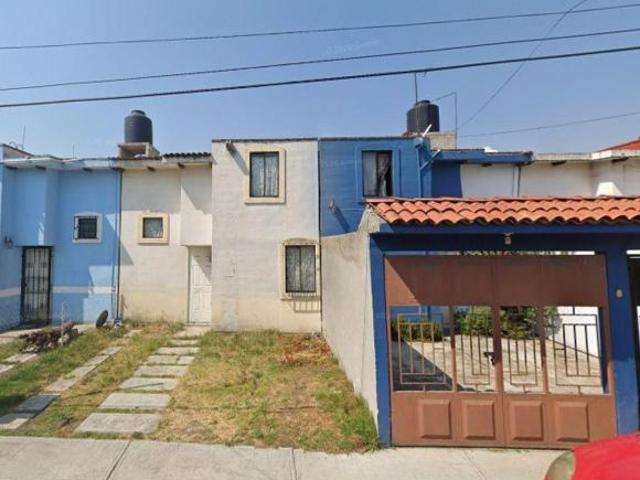 SE VENDE CASA EN VILLAS SANTINI TOLUCA