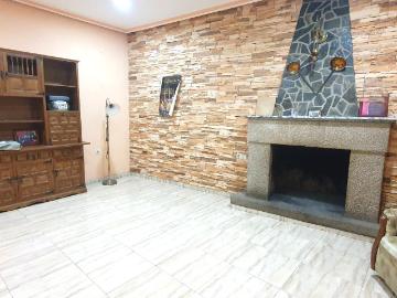 SE VENDE CASA EN ZONA CATEDRAL