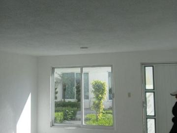 Se vende casa en: Zona: ALBERTO DE LA FUENTE ZONA ROMERO VARGAS