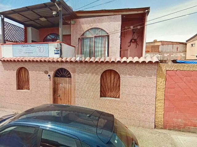 Se vende casa grande | 6 dormitorios por 100000. 00 en Arica