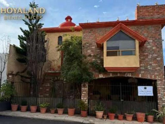 Se vende casa habitacion en colinas del padre 2da seccion