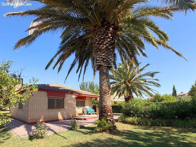 SE VENDE CASA INDEPENDIENTE CON TERRENO EN CADRETE ZARAGOZA