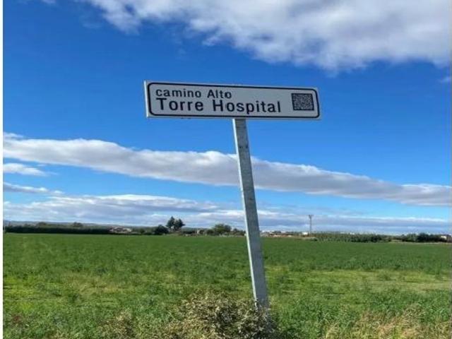 Se vende casa independiente OKUPA en Camino Alto Torre Hospital 15 de Zaragoza Zaragoza
