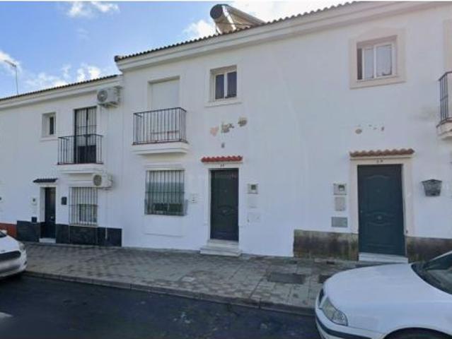 Se vende casa independiente OKUPADA en Calle Galicia 12 de Palos de la Frontera, Huelva