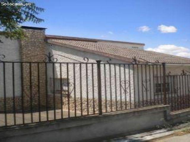 Se vende casa independiente OKUPADA en Cañada Salitreria Nº 67 Zarza de Tajo Cuenca