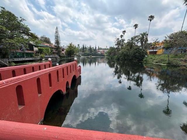 SE VENDE CASA JUNTO AL LAGO ÁNIMAS