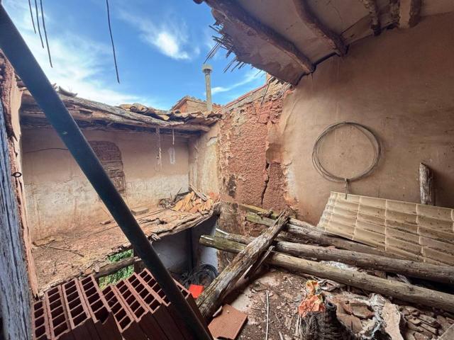 Se vende casa para rehabilitar en el Frasno