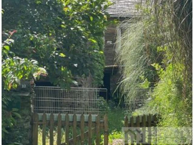 SE VENDE CASA RÚSTICA PARA RESTAURAR EN LASTRES SAMOS LUGO