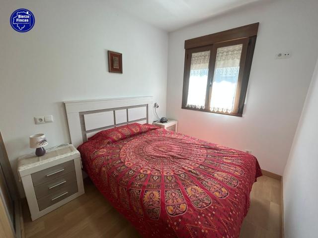 SE VENDE CASA REFORMADA CON PATIO EN PUENTE DE DOMINGO FLÓREZ
