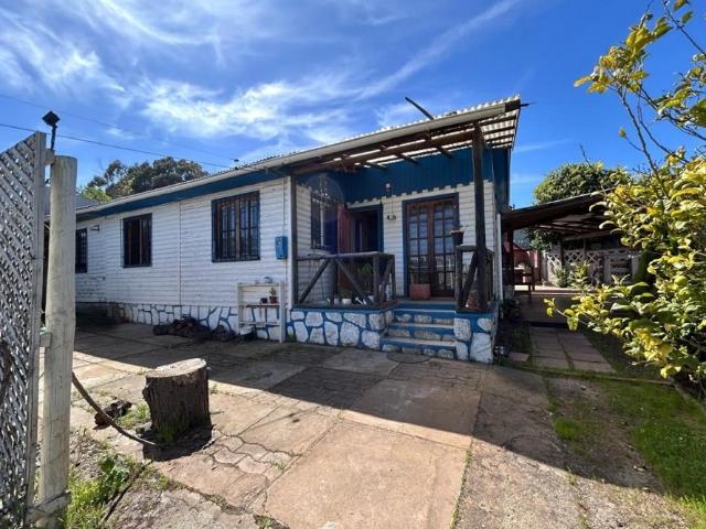 Se vende casa remodelada en Condominio Lonquimay Punta Tralca