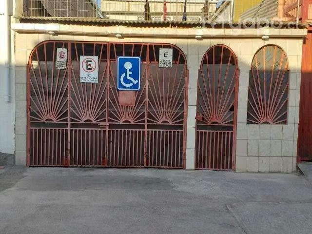 Se vende Casa Sector Centro Alto Hospicio | 4 Dormitorios por 2500.00 en Alto Hospicio