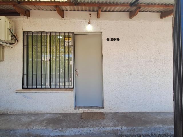 Se vende casa sólida