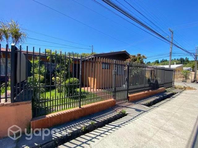 Se vende casa, Talcahuano, Con Local Comercial | 3 dormitorios por 150000. 00 en Talcahuano