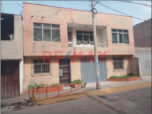 Se Vende Casa Terreno En San Juan Miraflores