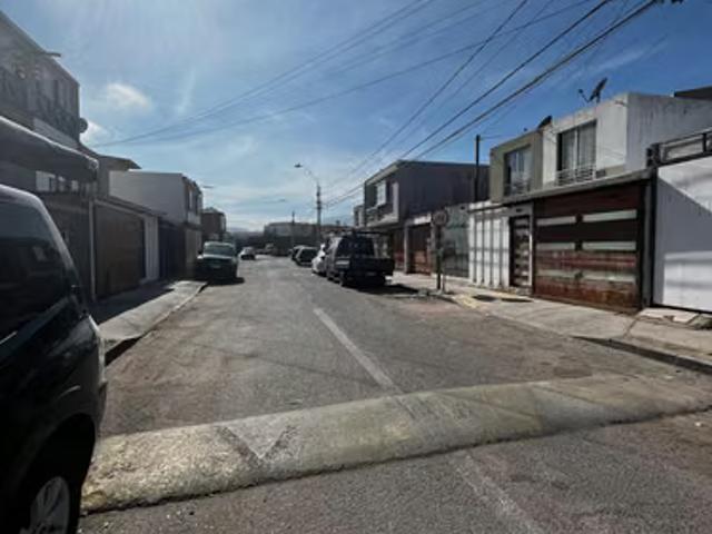 Se vende casa ubicada en conjunto Altos del Sur en Alto Hospicio | 2 dormitorios por 3116.00 en Alto Hospicio