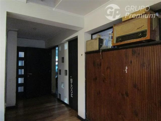 Se vende Casa 10D/5B 11/2 Cuadra del Metro Rodrigo de Araya | 10 dormitorios por 9500.00 en San Joaquín