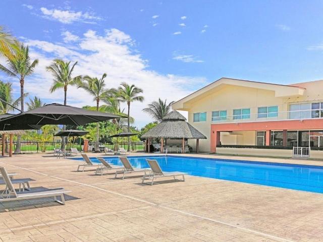 SE VENDE CASA $13,990,000 EN LOS TIGRES NUEVO VALLARTA CASA DE UN SOLO NIVEL. NUEVO VALLARTA