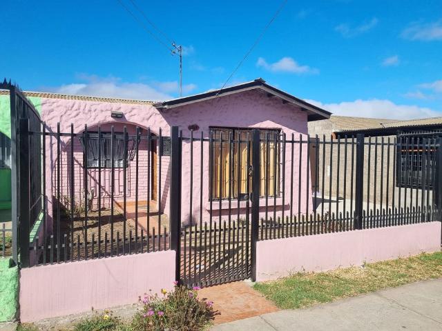Se vende casa 1 piso av. colo colo la serena