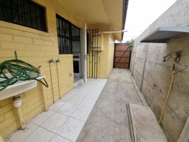 Se vende casa 1 piso, San Joaquin, La Serena | 3 dormitorios por 174990. 00 en La Serena