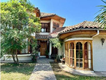 Se vende casa 210 m2 en machalí | 4 Dormitorios por 9500.00 en Machalí