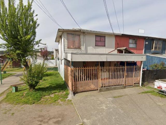 Se vende casa 2 pisos en villa los poetas hualqui