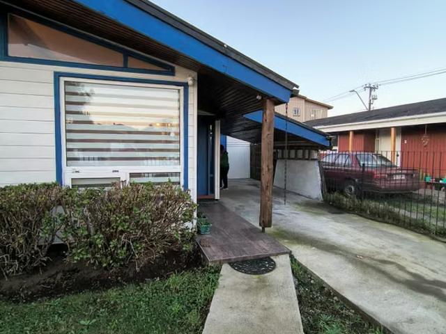 Se vende casa 3D/2B en Puerto Varas | 3 dormitorios por 150000. 00 en Puerto Varas