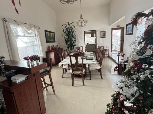 SE VENDE CASA 4 RECAMARAS EN EL EXCLUSIVO FRACCIONAMIENTO EL LUCERO SAN PEDRO CHOLULA