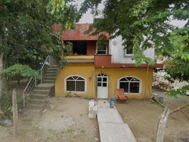 SE VENDE¨* CASA