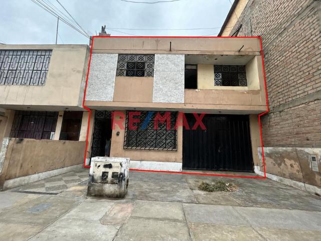 Se Vende Casade 2 Pisos En Comas