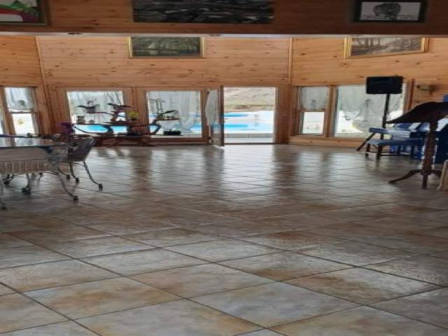 Se VENDE CHALET DE 320m2 con 3 APARTAMENTOS y FINCA de 14.000m2 en BUEN PASO, ICOD de LOS VINOS