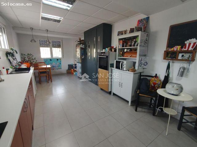 SE VENDE CHALET EN MONFORTE DEL CID