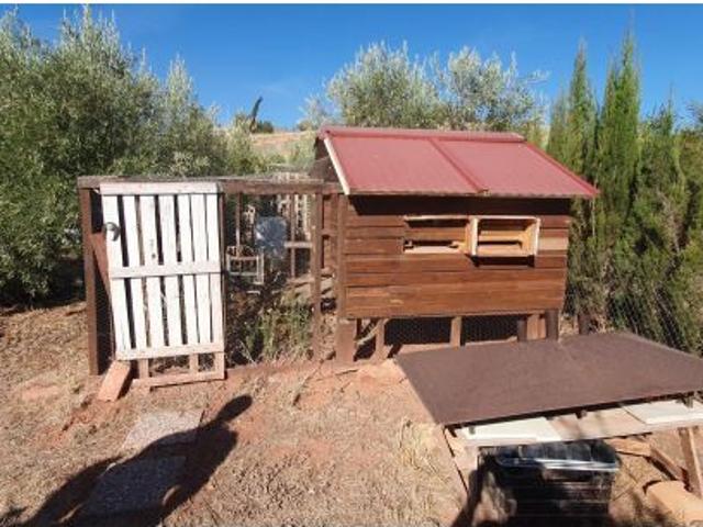 SE VENDE CHALET JUNTO A CERRO MOLINA