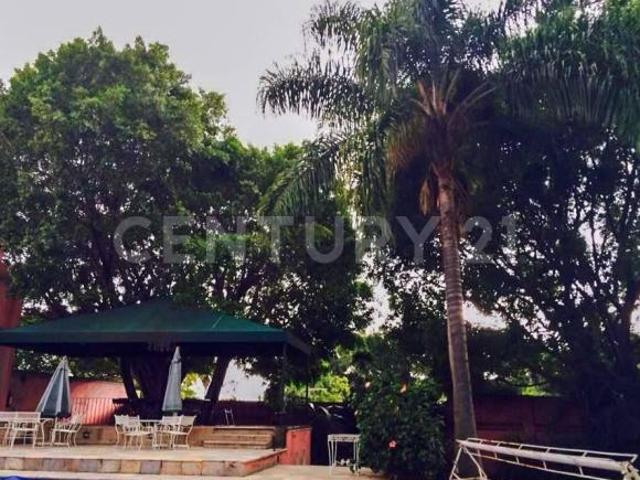 Se Vende Como Terreno, Privada Tranquila, Centro de Cuernavaca, Morelos