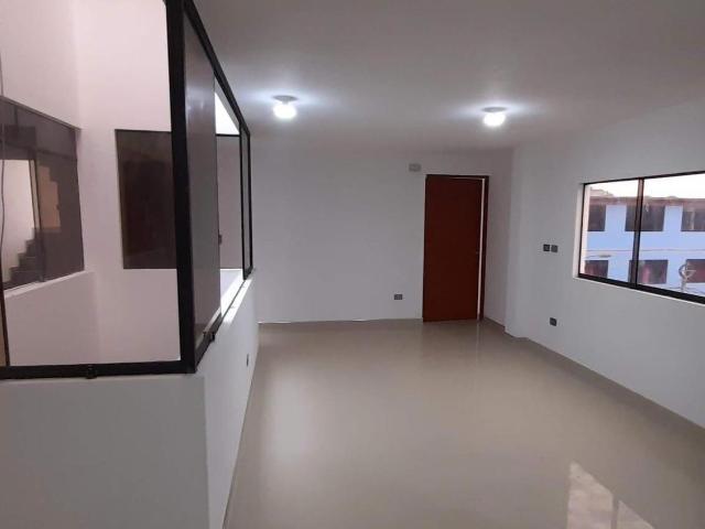 Se Vende Departamento 503 en San Juan de Miraflores a Dos paraleas de la Panamericana Sur