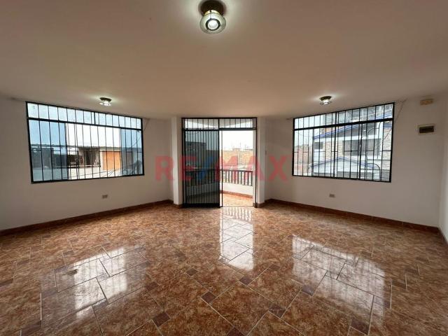 Se Vende Departamento Comas Los Inkas Estacion Metropolitano