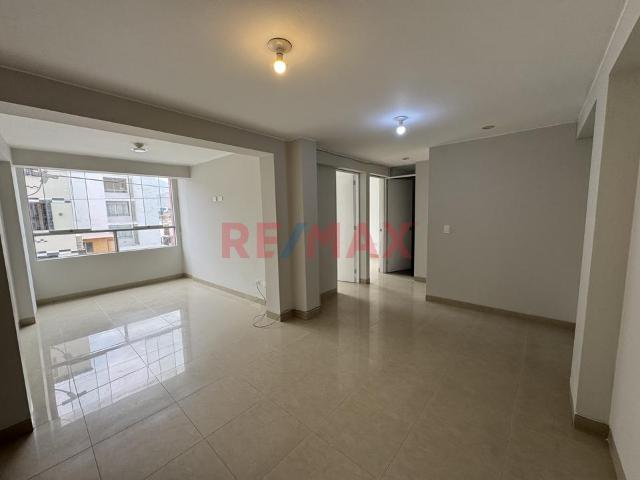 Se Vende Departamento Con Cochera En Villa Los Angeles Los Olivos