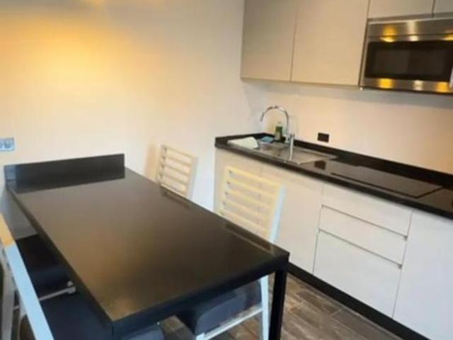 Se vende Departamento Amueblado en Condominio de Zona Diamante, Playa del Carmen