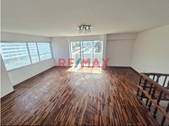 Se Vende Departamento Duplex En Mirafolores