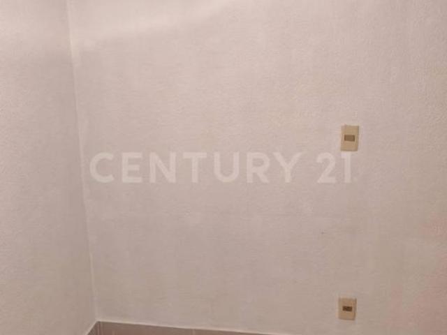 Se vende departamento en Av. 22 de febrero