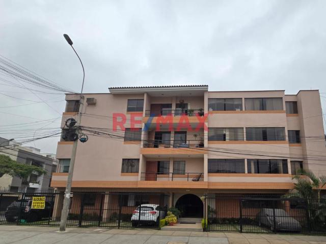 Se Vende Departamento En Av. Intiguatana, Surco