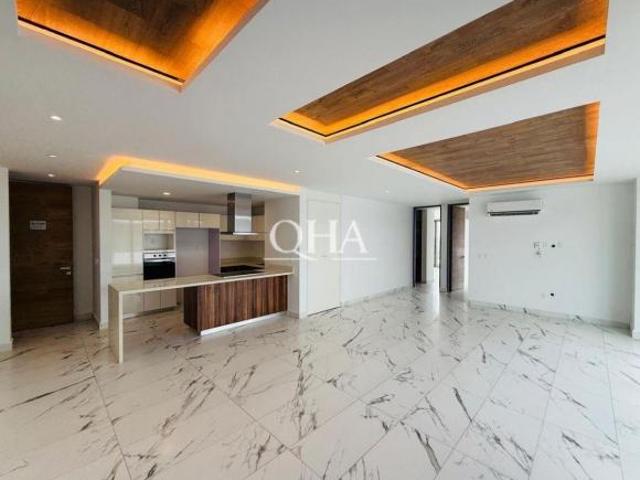 Se vende departamento en icono towers Cancún