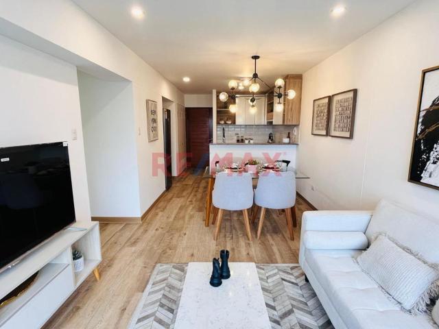 *¡Se Vende Departamento En Surco De 3 Hab!