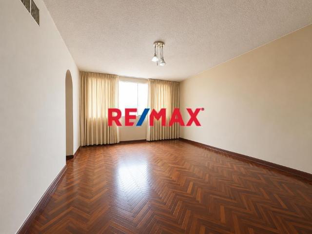 Se Vende Departamento En Pueblo Libre Con Terraza 192 M2