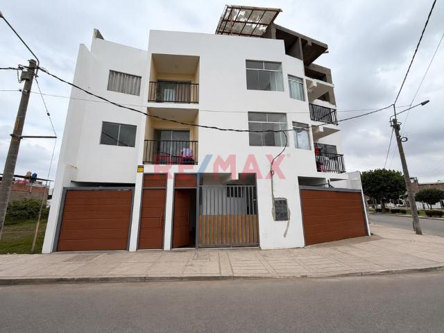 Se Vende Departamento En Tercer Piso 301 En Urb. Casa Blanca Jlo
