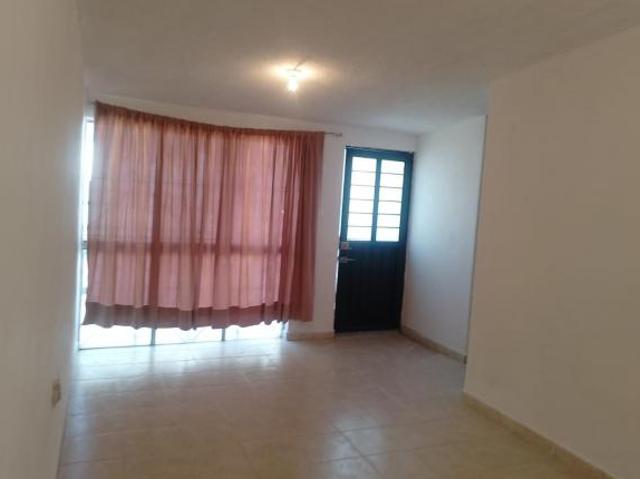 SE VENDE DEPARTAMENTO EN VILLAS DE LA HACIENDA 4