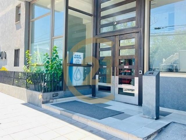 Se vende departamento Santiago Metro Hospitales