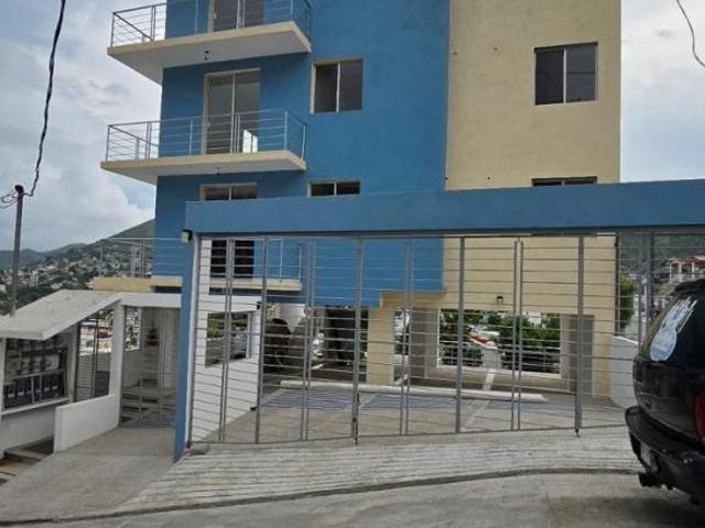SE VENDE DEPARTAMENTO POR EL MODULO FOVISSSTE, ZONA DE HOSPITALES, ACAPULCO, CON ROOF GARDEN